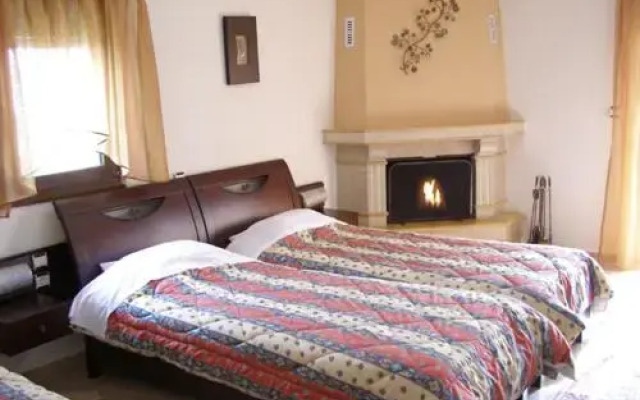 Karipidis Hotel