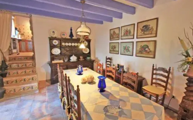Llucalcari