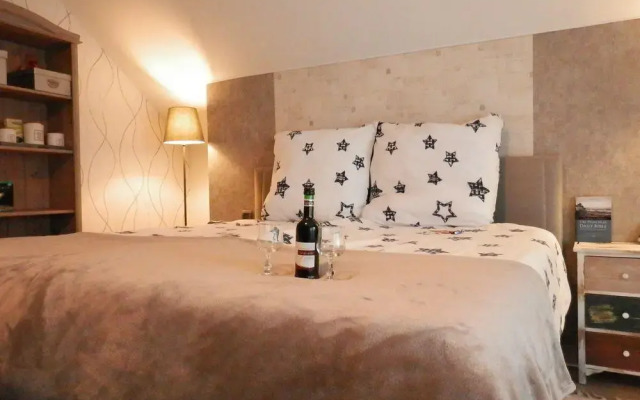 Ravelin Bed & Breakfast