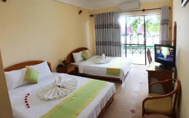 Hon Rom 2 Resort