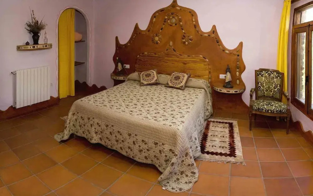 Masía La Posada del río Carbo