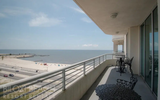 Ocean Club 706
