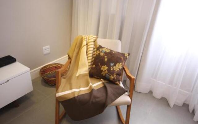 GoHouse Elizabeth 406