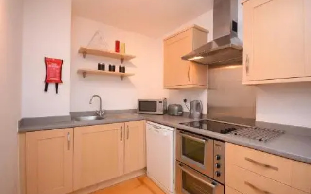 Town or Country - Sirocco Apartments