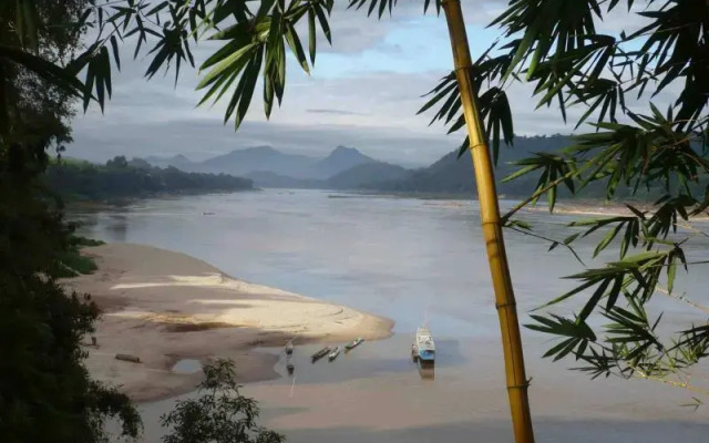 On The Mekong Resort