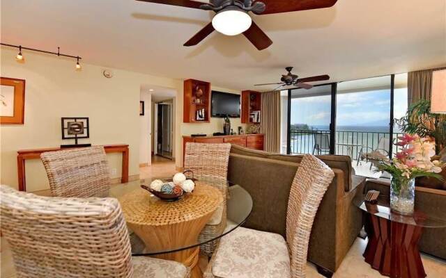 Valley Isle #1203 2 Bedroom Condo by RedAwning