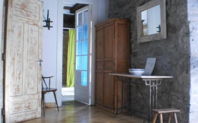 Larraenea Bed and Breakfast