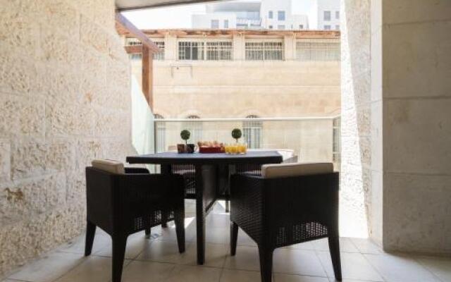 Brand New in City Center