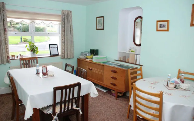 Derryvree House  Cottage