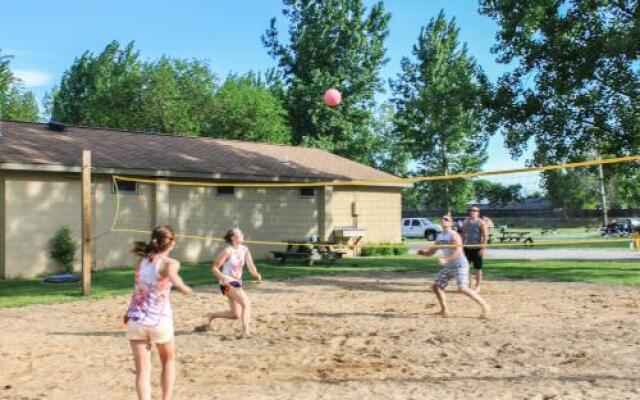 Sandusky Bayshore KOA Campground