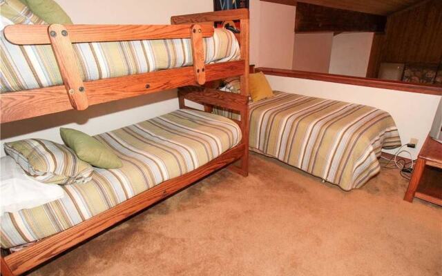 Mountainback #105, Loft, Den