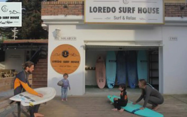 Loredo Surf House