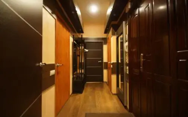 SutkiSpb na Chkalovskom 14