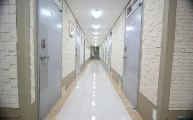 Easy Guesthouse