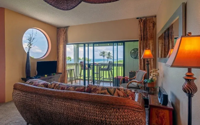 Kamahana 24 by RedAwning