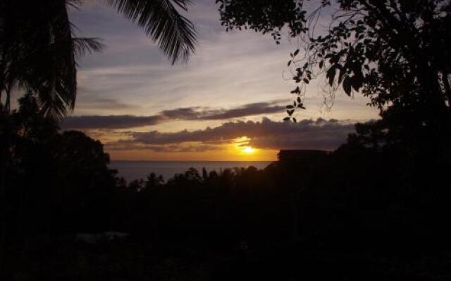 Le Balcon, Haad Yao.