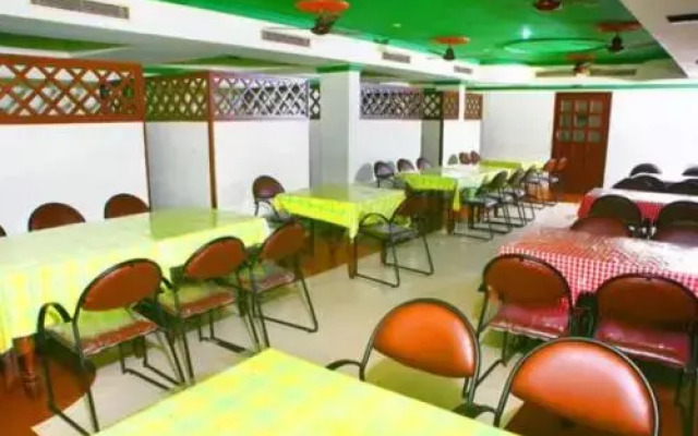 Hotel Priya