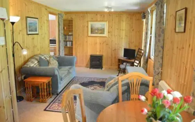 Ash Lodge