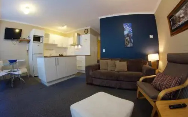 Snow Ski Apartments 26