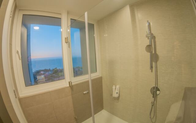 Oceana Suites Costa Montemar