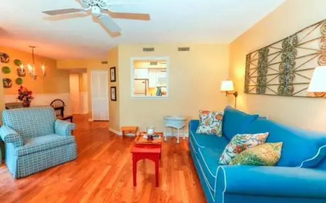 Harbour Oaks # 111