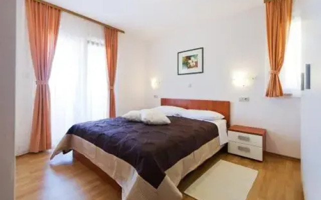 Apartments Villa Ana