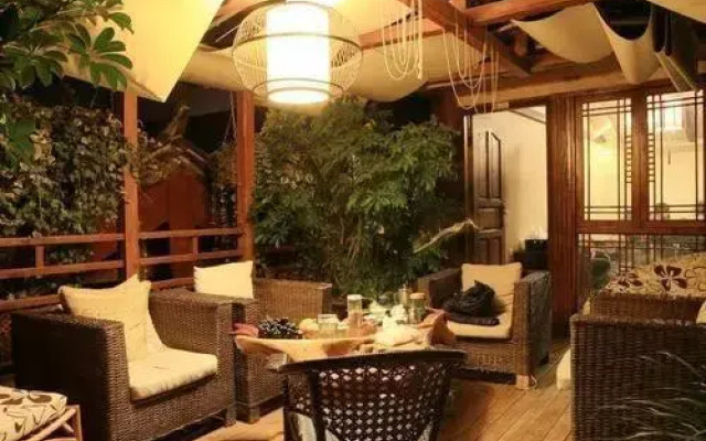 Lijiang Dongqinyuan Inn