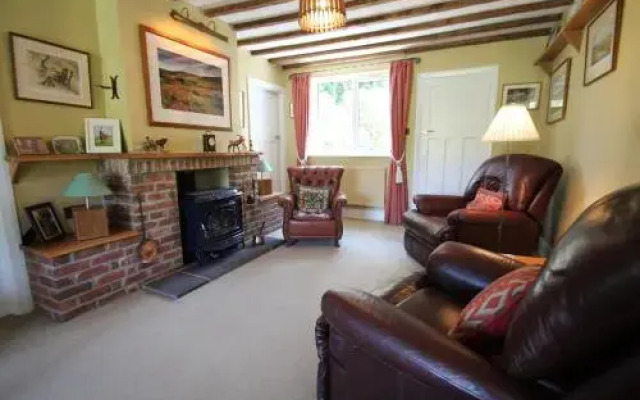 Oare water cottage