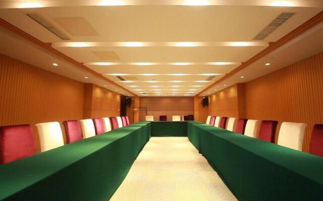 Qingdao Haitian Tunnel Hotel