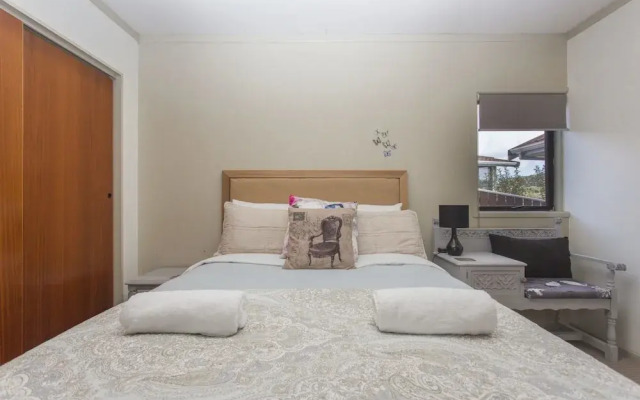 Rustic Retreat at Ruskin