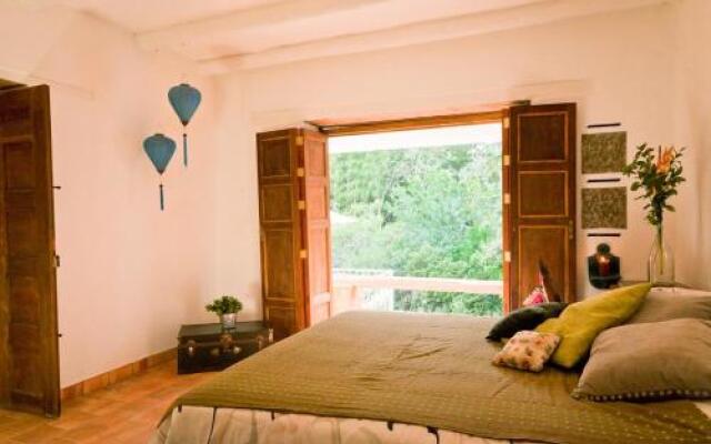 La Casa De La Canada By Casas Del Sur