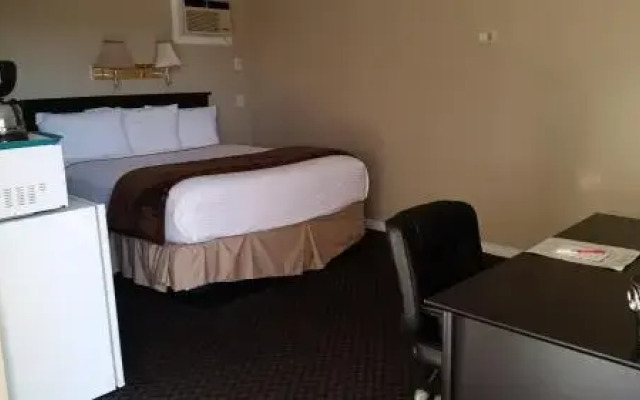 Middleton Motel & Suites