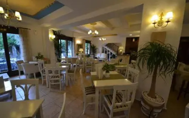 Hotel Agelis