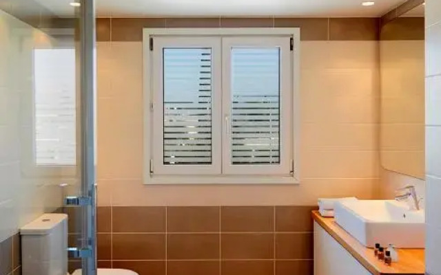 Parallel