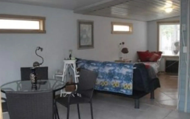 Blue Moon Cottage