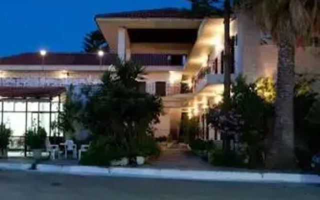 Hotel Finikounda