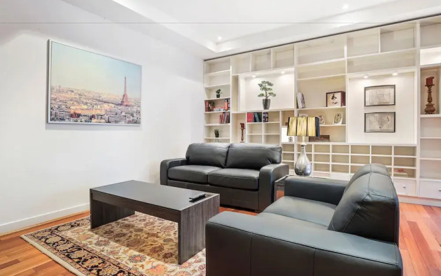 Sanctuary Apartments - Collins St CBD