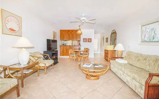 Kahana Sunset C4 - Two Bedroom Condo