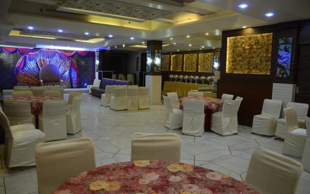 FabHotel Paschim Vihar Ring Road