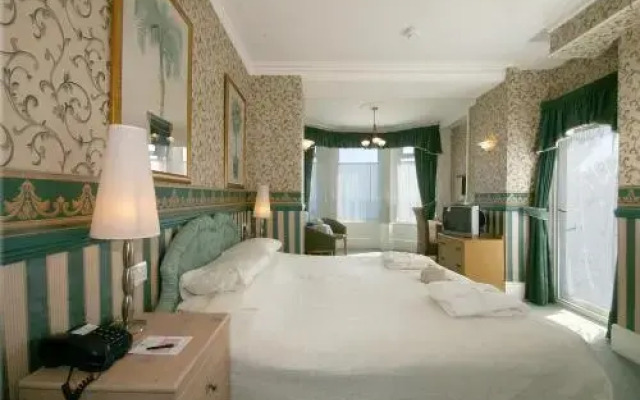 Fieldhead Hotel