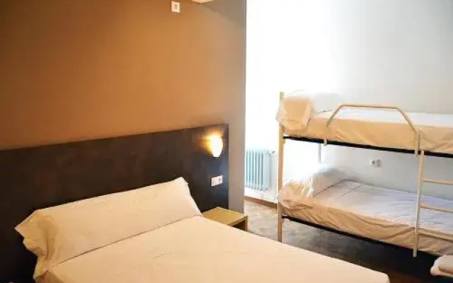 Hostal Restaurante Los Mellizos