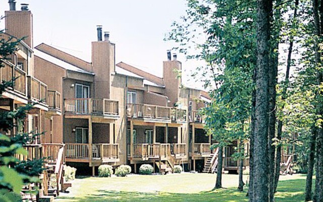 Quadna Mountain Village