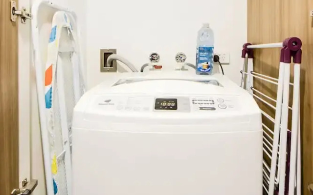 Roomerang at Bouverie 16