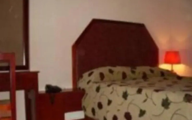 Hotel Mainak