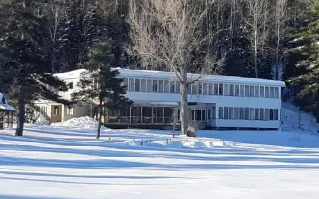 Camping Manoir Lac Caché