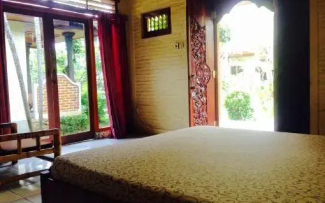 Puri Manik Sari
