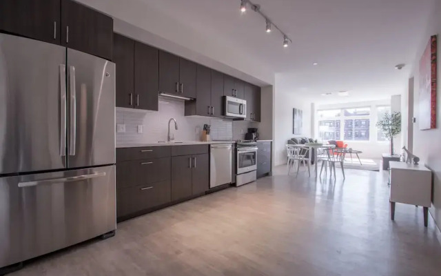 Pleasant Fenway Suites by Sonder