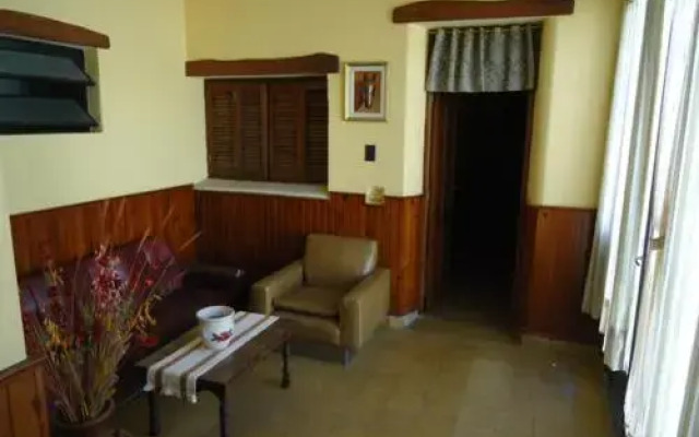 Hotel El Nogal