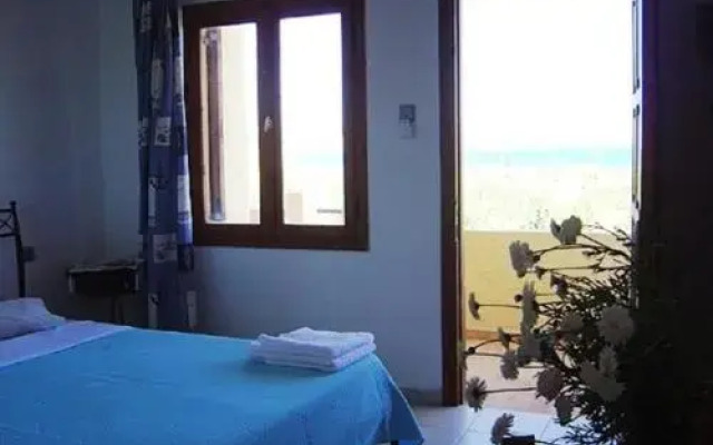 Dimitra Apartments