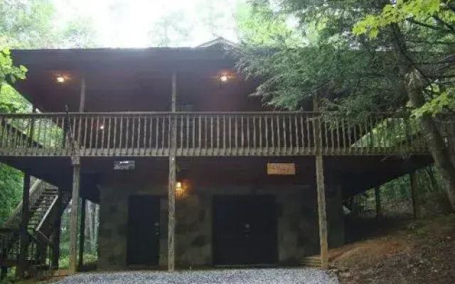 Into the Wild Cabin - 2 Br Cabin